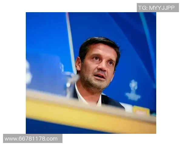 盟友联手助力国米,齐沃确定800万冠军奖金,1换1转会流言被否定 盟友联手助力国米,齐沃确定800万冠军奖金,1换1转会流言被否定